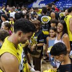 Afición y equipo disfrutan de una mañana especial (20)