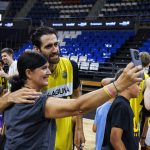 Afición y equipo disfrutan de una mañana especial (23)