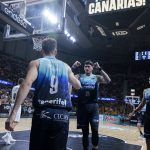 La Laguna Tenerife tumba al Unicaja Málaga con un auténtico partidazo (7)
