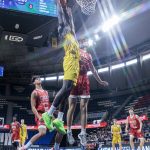 El filial aurinegro levanta un -17 para seguir invicto (13)