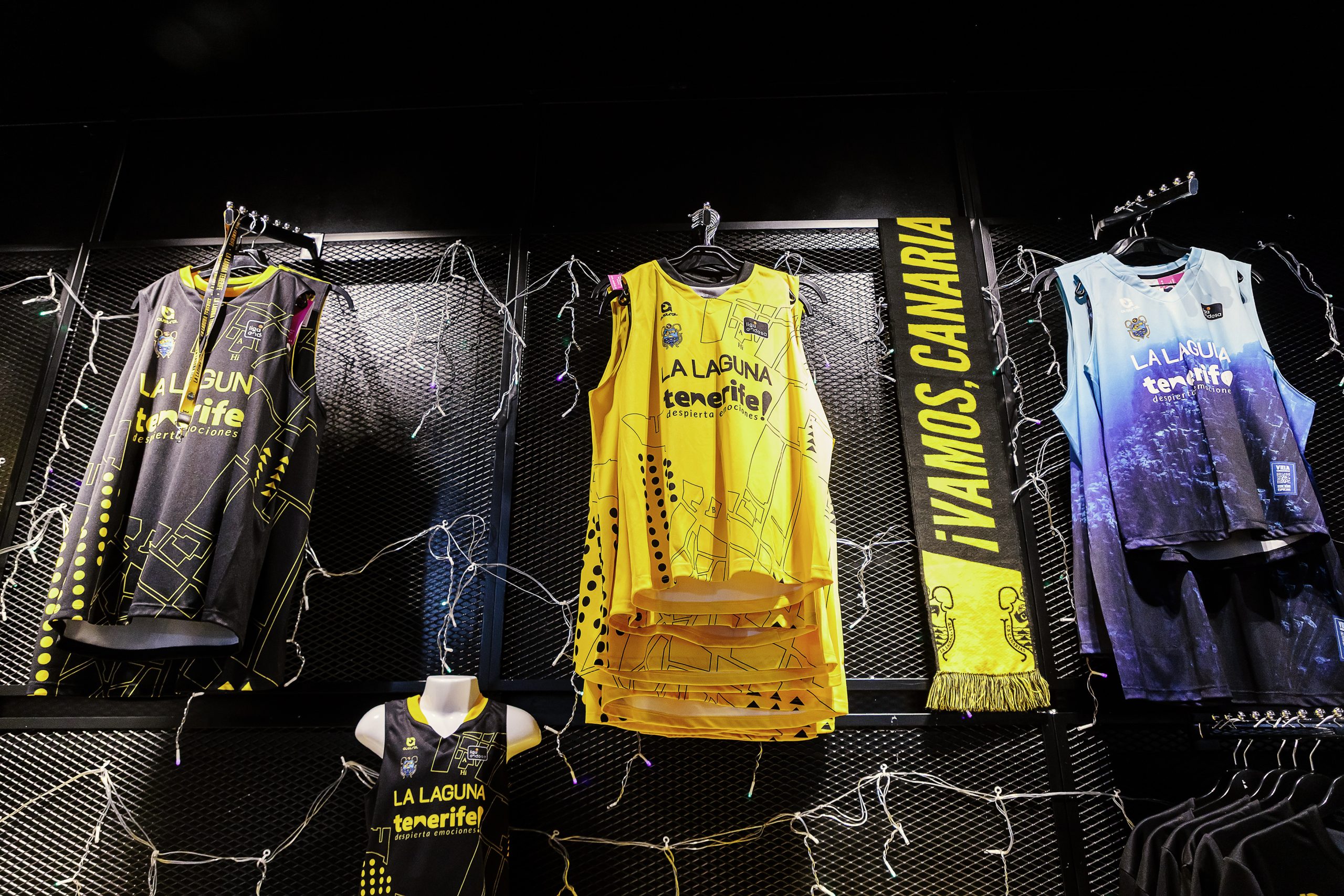 Horarios de la tienda oficial en Navidad