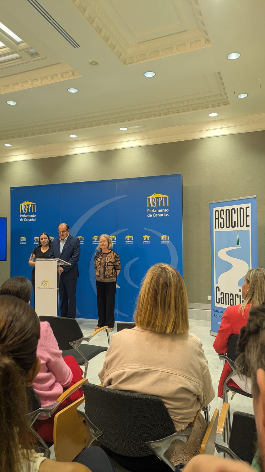 Imagen representativa de Día Europeo de las personas sordociegas