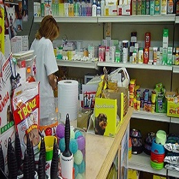 foto de estantes con productos