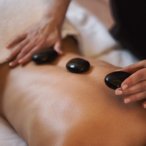 ANTI-STRESS HOT STONE MASSAGE RITUAL + ACCESS TO THE SPA CIRCUIT