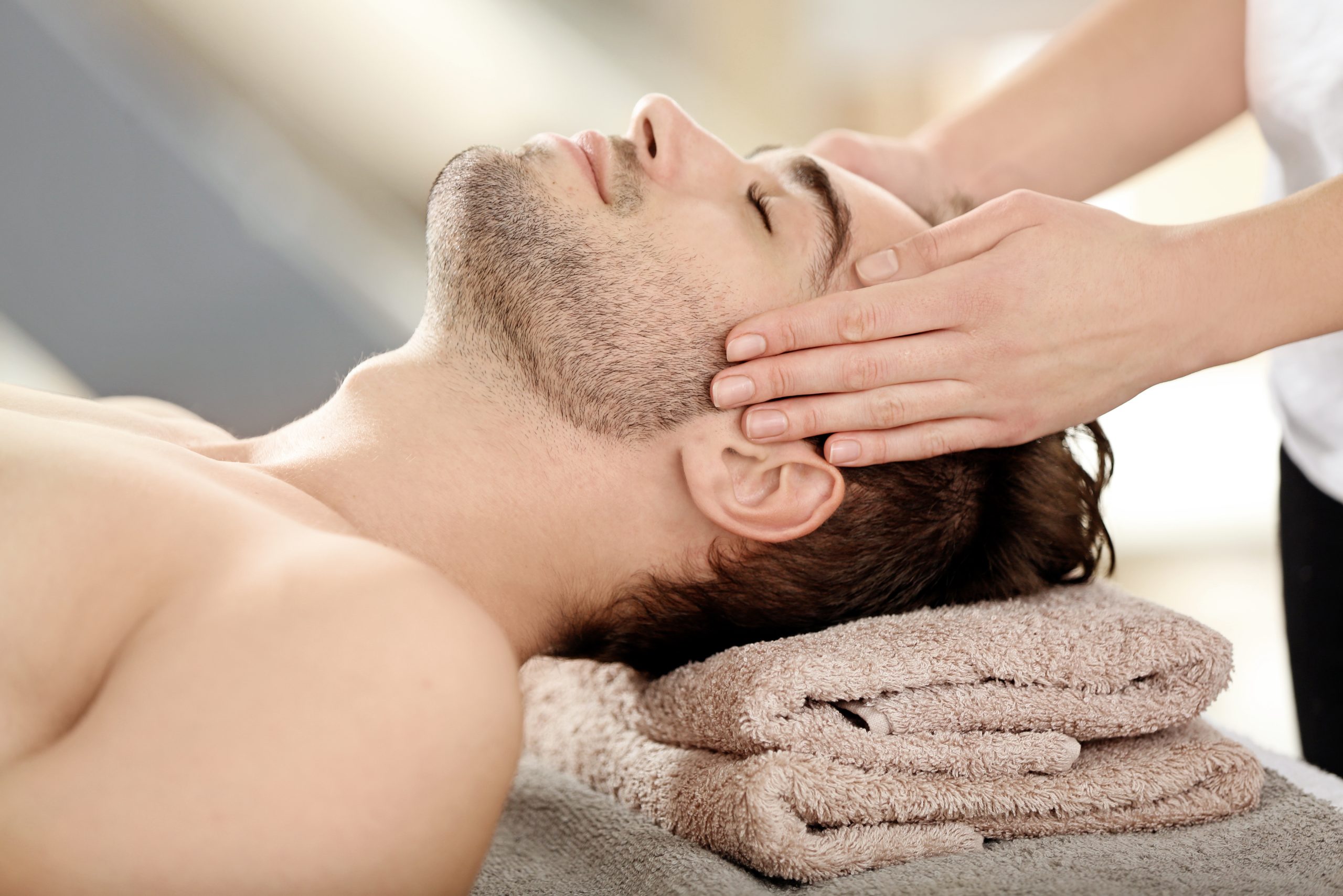 Imagen Masaje-craneofacial-scaled-1.jpg