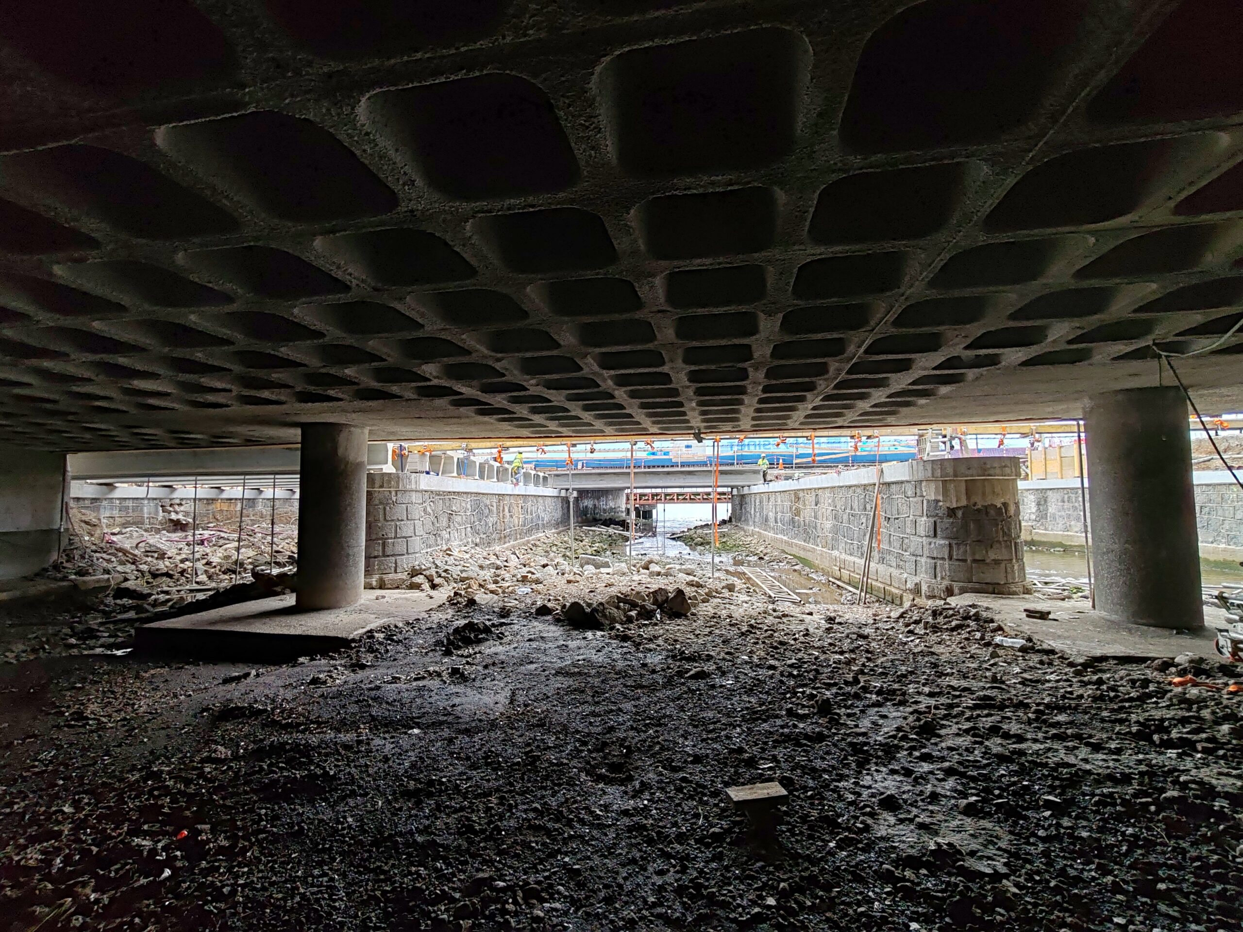 PROYECTO DE REFUNDICIÓN Y ACTUALIZACIÓN DEL PROYECTO DE LOS PUENTES B Y C – BARRANCO SANTOS.