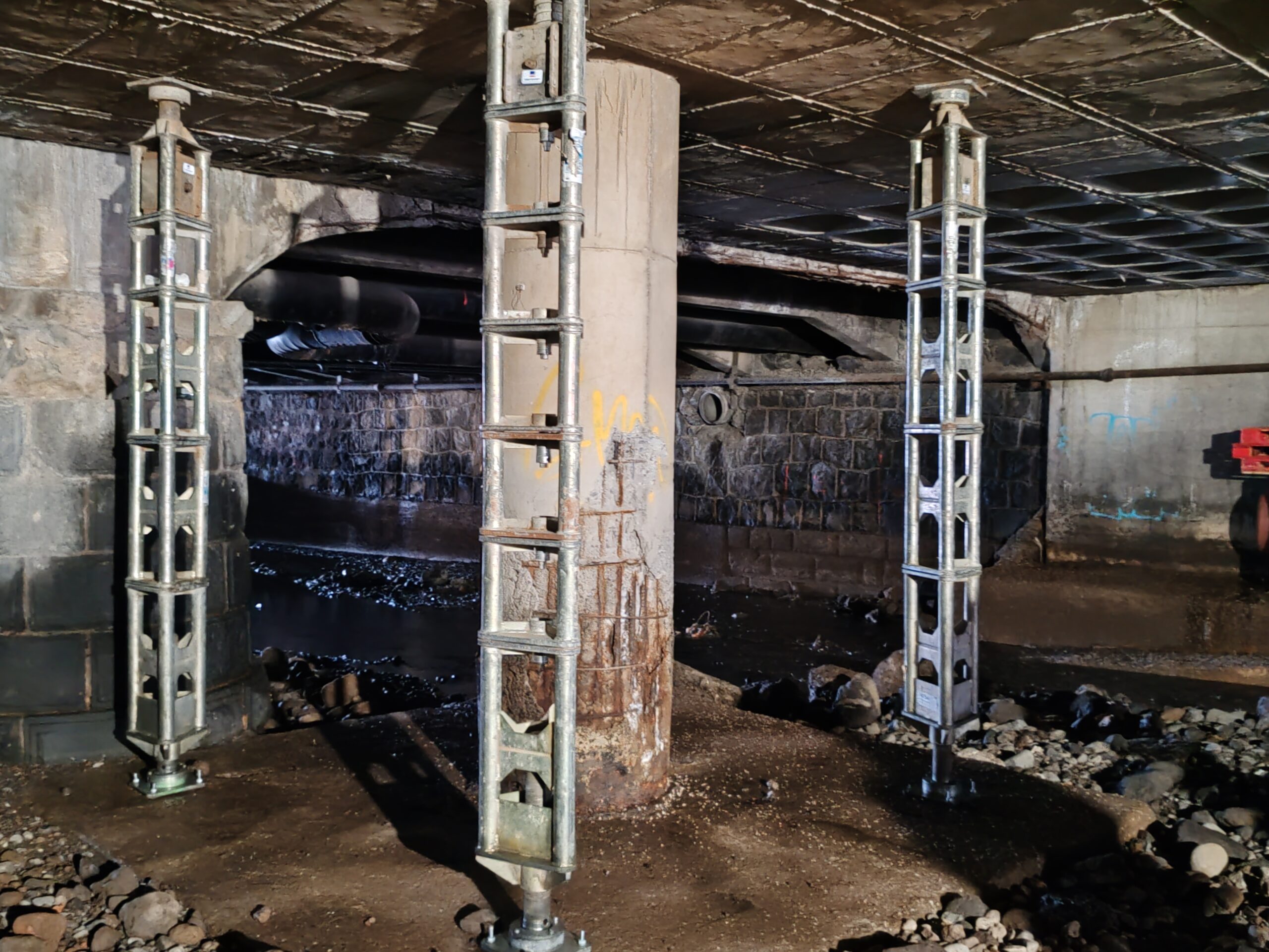 PROYECTO DE REFUNDICIÓN Y ACTUALIZACIÓN DEL PROYECTO DE LOS PUENTES B Y C – BARRANCO SANTOS.